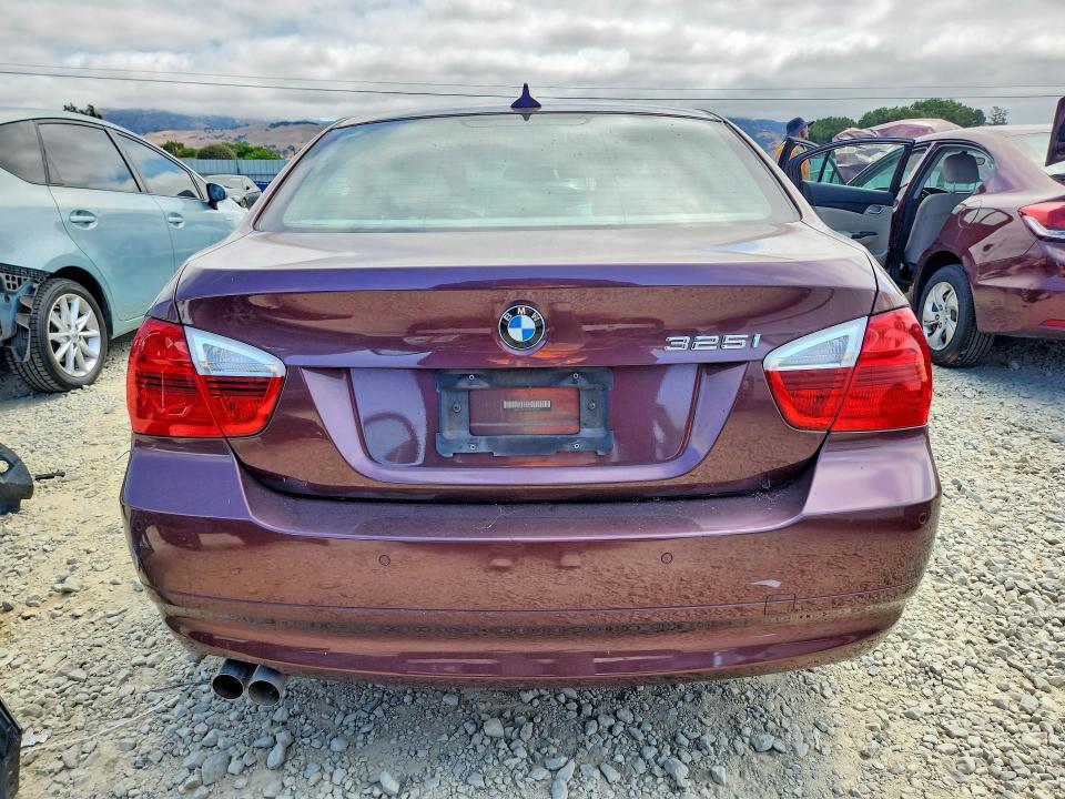 Продажа на аукционе авто 2006 Bmw 325, vin: WBAVB17596NK33231, номер лота: 57996826