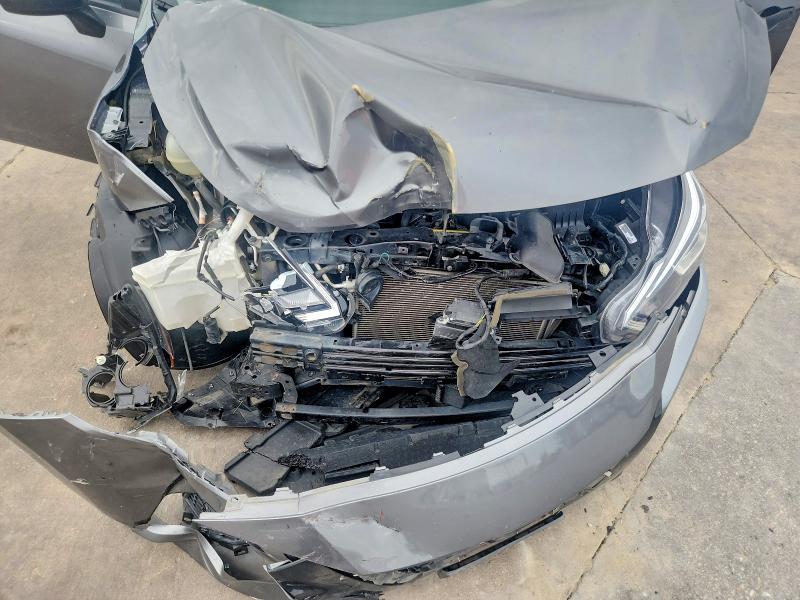 56648226 :رقم المزاد ، 3N1CN8DV1LL915369 vin ، 2020 Nissan Versa مزاد بيع