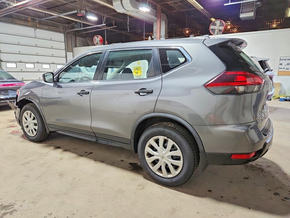 57077036 :رقم المزاد ، JN8AT2MV1JW315521 vin ، 2018 Nissan Rogue S Aw مزاد بيع