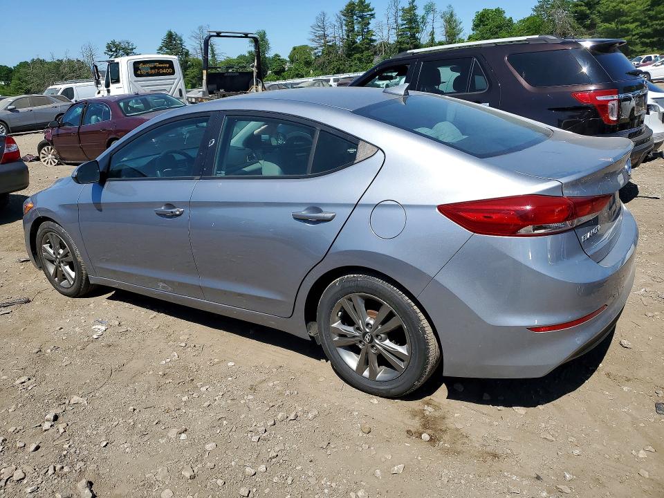 56293526 :رقم المزاد ، 5NPD84LF8HH056686 vin ، 2017 Hyundai Elantra مزاد بيع