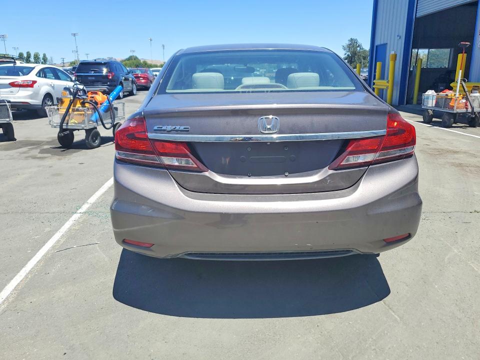 57176146 :رقم المزاد ، 19XFB2F89FE275671 vin ، 2015 Honda Civic مزاد بيع