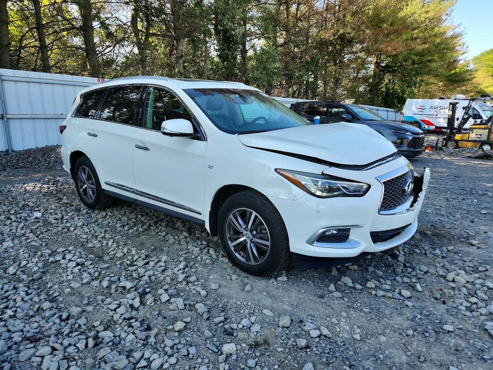 55347316 :رقم المزاد ، 5N1AL0MM9GC502051 vin ، 2016 Infiniti Qx60 مزاد بيع