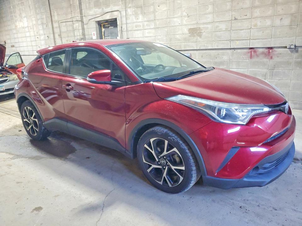 57514236 :رقم المزاد ، NMTKHMBX0JR054642 vin ، 2018 Toyota C-hr مزاد بيع