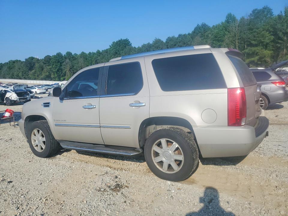 2007 Cadillac Escalade მანქანა იყიდება აუქციონზე, vin: 1GYEC63857R301736, აუქციონის ნომერი: 56753576