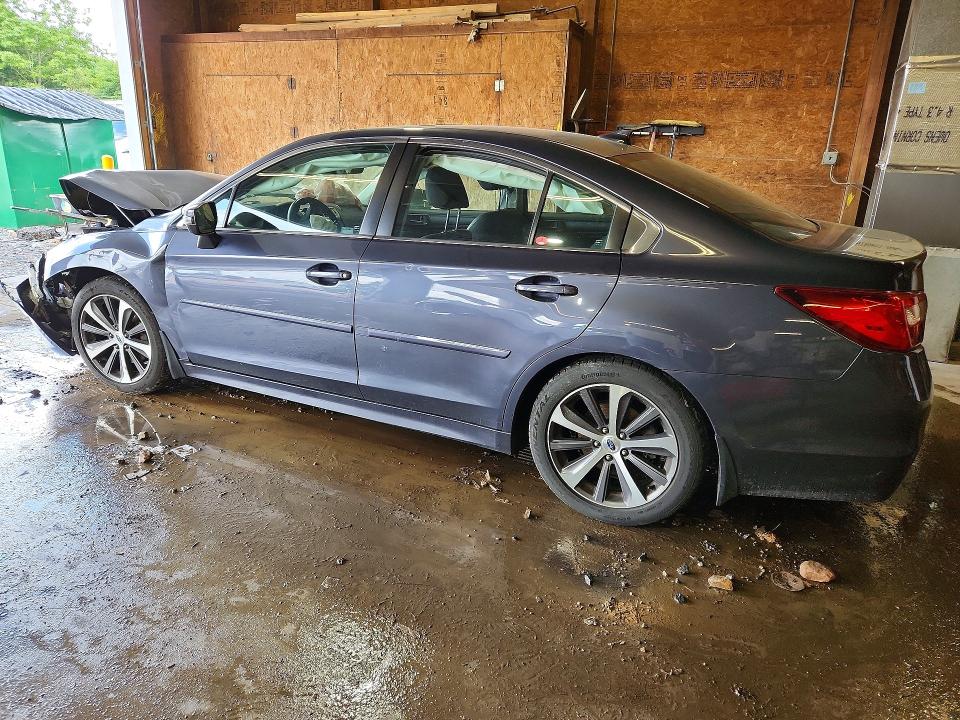 55477276 :رقم المزاد ، 4S3BNEN62H3014593 vin ، 2017 Subaru Legacy مزاد بيع