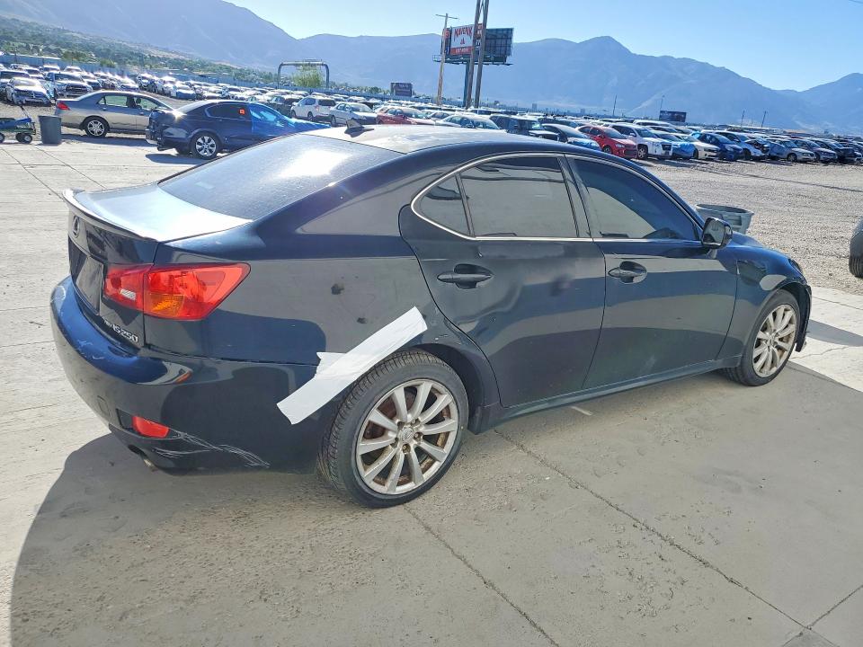 56311836 :رقم المزاد ، JTHCK262X82027362 vin ، 2008 Lexus Is مزاد بيع