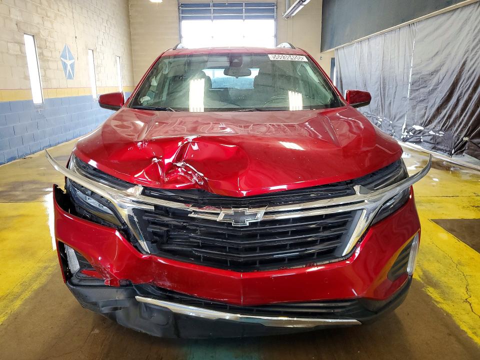 56030406 :رقم المزاد ، 3GNAXKEV4NL211557 vin ، 2022 Chevrolet Equinox مزاد بيع
