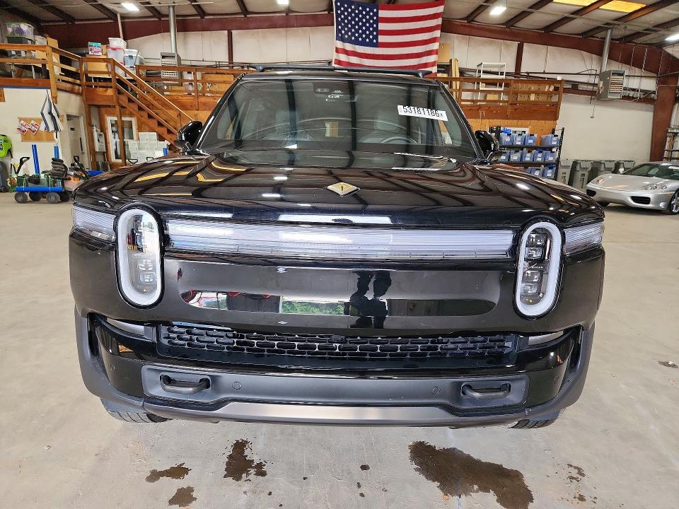 53181186 :رقم المزاد ، 7PDSGBBA7SN059096 vin ، 2025 Rivian R1s مزاد بيع