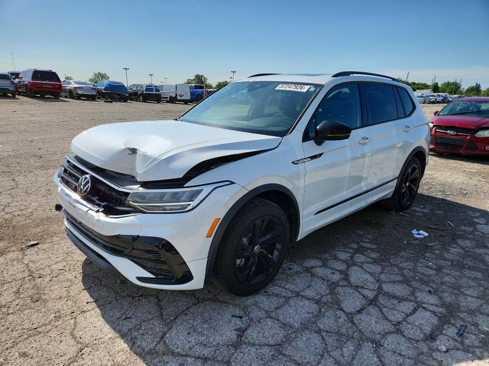 Продажа на аукционе авто 2024 Volkswagen Tiguan, vin: 3VV8B7AX6RM230493, номер лота: 57247926