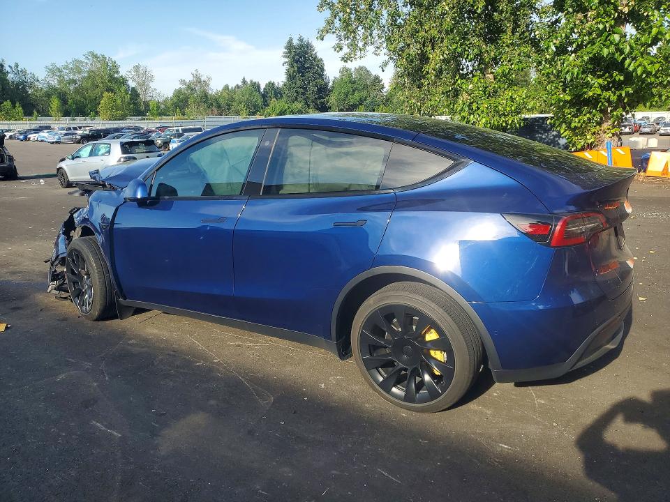 58607186 :رقم المزاد ، 7SAYGDEE7NF344995 vin ، 2022 Tesla Model Y مزاد بيع