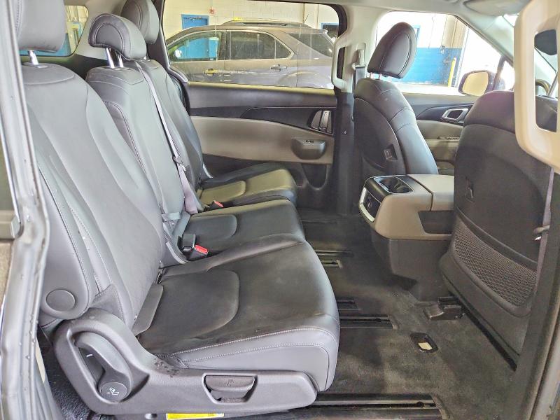 2026 Kia Carnival მანქანა იყიდება აუქციონზე, vin: KNDNB5K36T6586712, აუქციონის ნომერი: 59223736