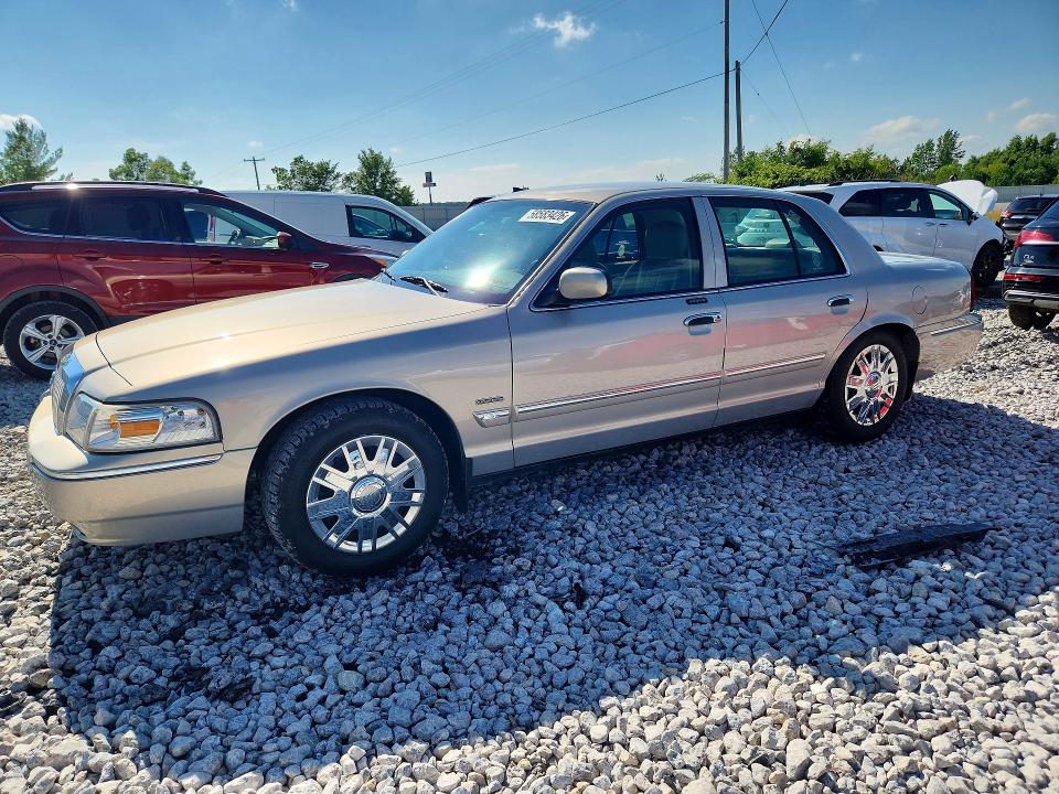Продаж на аукціоні авто 2010 Mercury Grand Marquis, vin: 2MEBM7FV2AX630676, номер лоту: 58583426