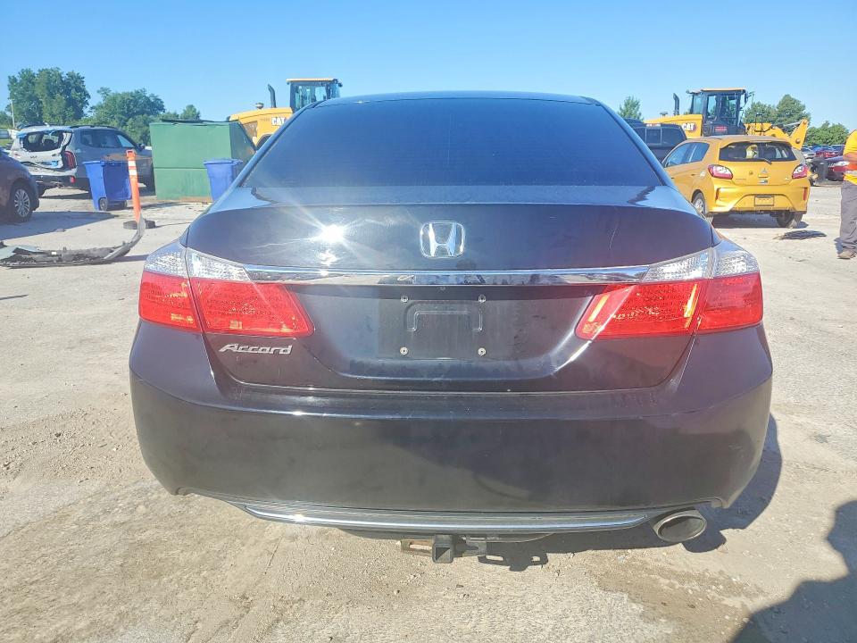 Продажа на аукционе авто 2015 Honda Accord, vin: 1HGCR2F39FA164593, номер лота: 58177576