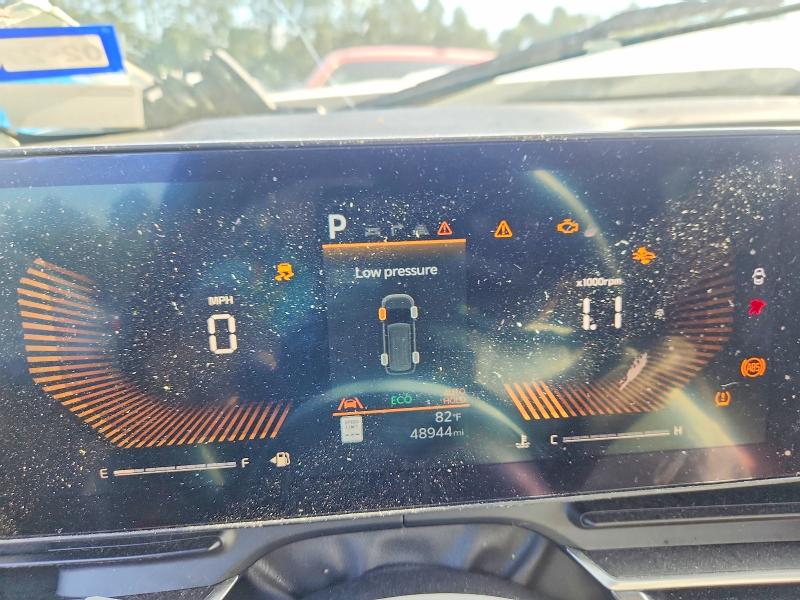 Продажа на аукционе авто 2025 Kia Carnival, vin: KNDNB5K3XS6463686, номер лота: 54104036