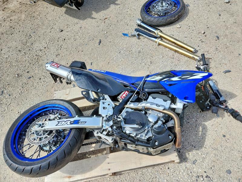 58497436 :رقم المزاد ، JS1SK44A0R7101292 vin ، 2024 Suzuki Dr-z400 مزاد بيع