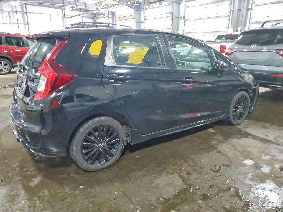 59149046 :رقم المزاد ، 3HGGK5H65KM717431 vin ، 2019 Honda Fit مزاد بيع