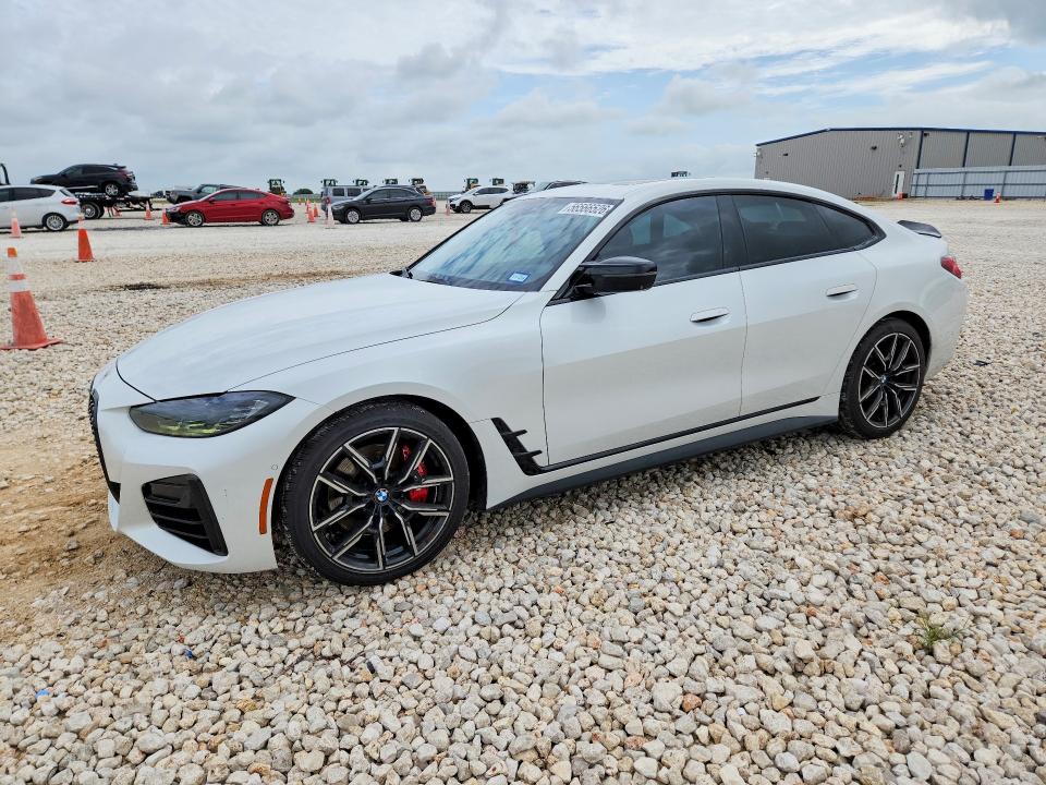 56566526 :رقم المزاد ، WBA13AW0XNFM45758 vin ، 2022 Bmw M440xi مزاد بيع