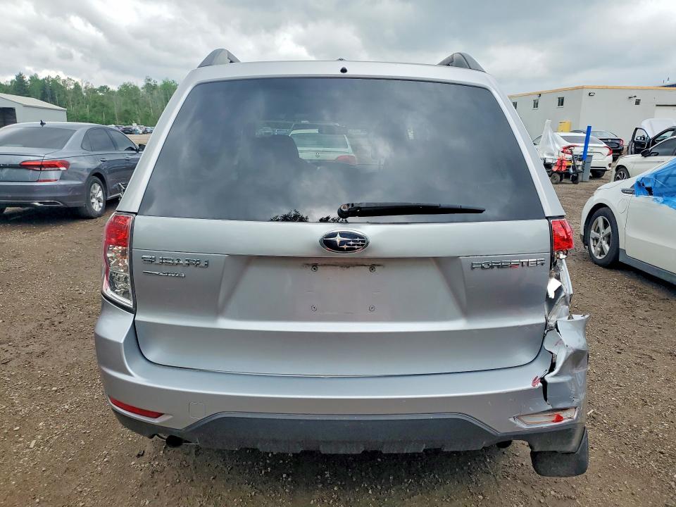 56614016 :رقم المزاد ، JF2SHCBC9DH428930 vin ، 2013 Subaru Forester مزاد بيع