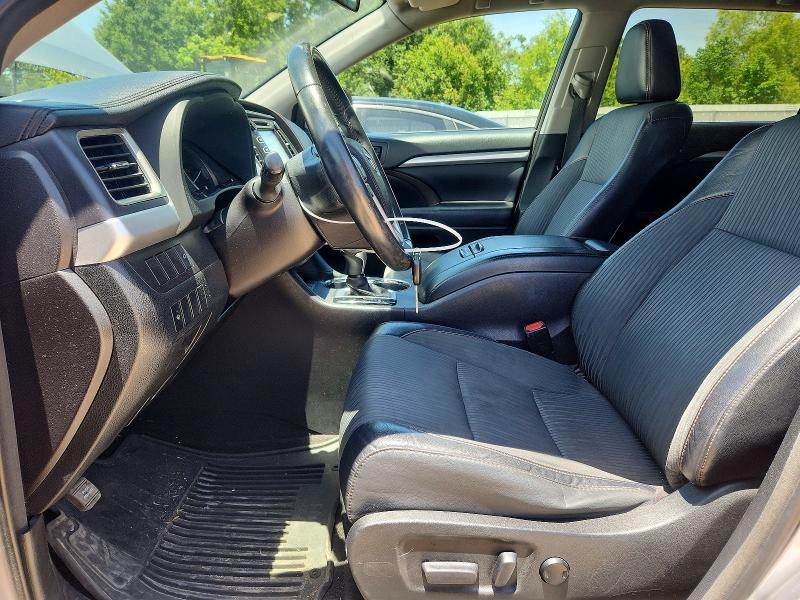 Продажа на аукционе авто 2016 Toyota Highlander, vin: 5TDBKRFH6GS336599, номер лота: 55433766