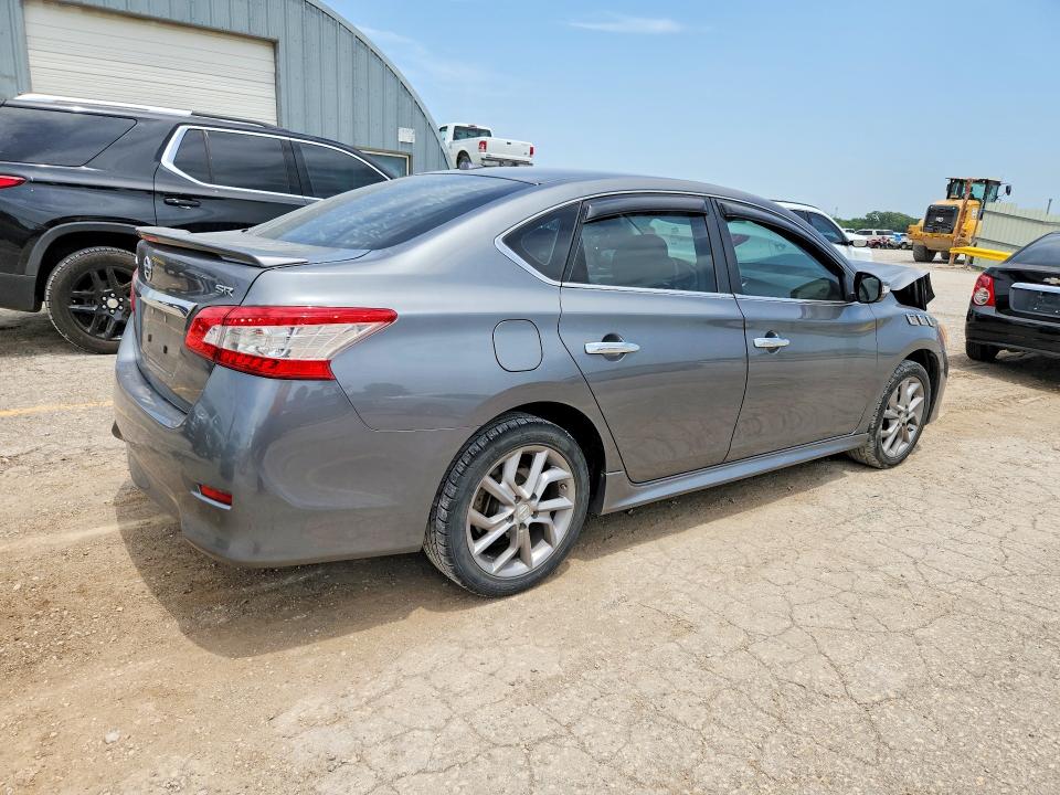 95589495 :رقم المزاد ، 3N1AB7AP5FY360045 vin ، 2015 Nissan Sentra مزاد بيع