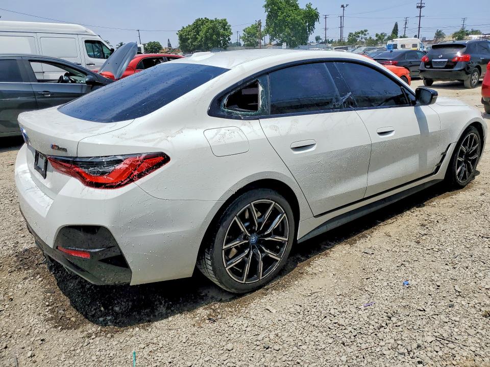 56493436 :رقم المزاد ، WBY33AW05RFS86373 vin ، 2024 Bmw I4 مزاد بيع