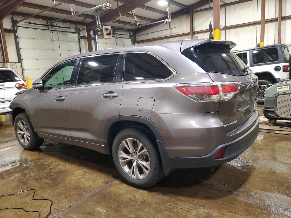 Продаж на аукціоні авто 2015 Toyota Highlander, vin: 5TDBKRFH3FS142658, номер лоту: 56445726