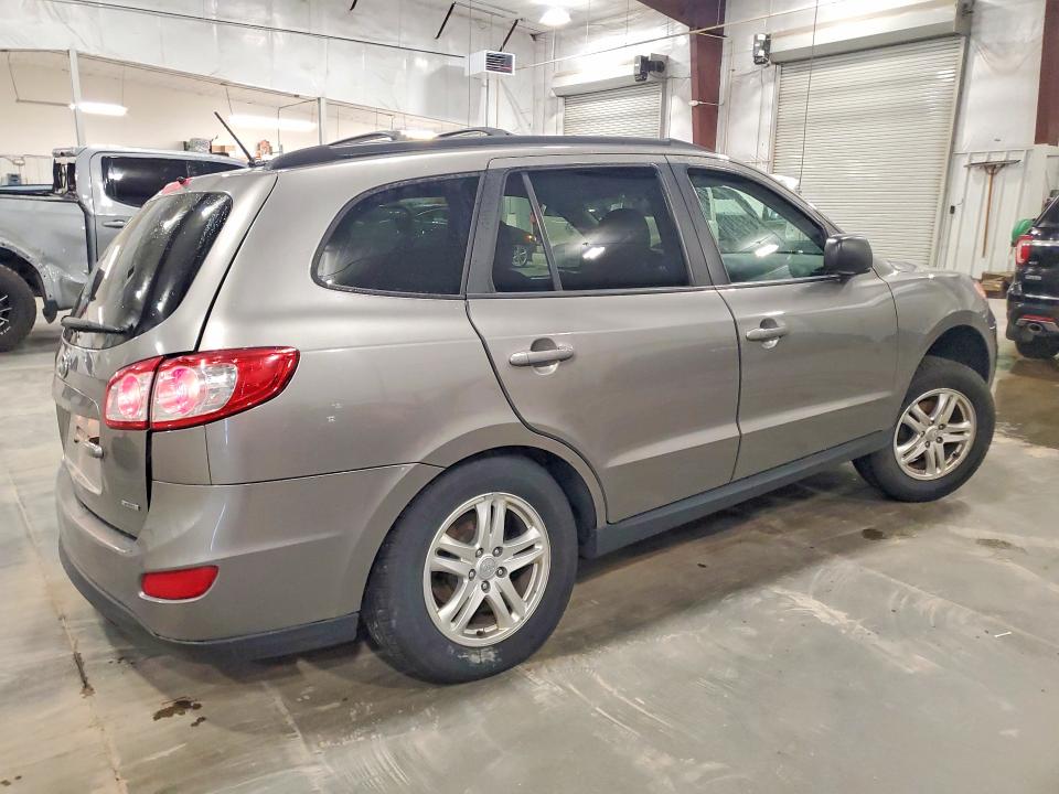 2012 Hyundai Santa Fe მანქანა იყიდება აუქციონზე, vin: 5XYZGDAB2CG102084, აუქციონის ნომერი: 58744286
