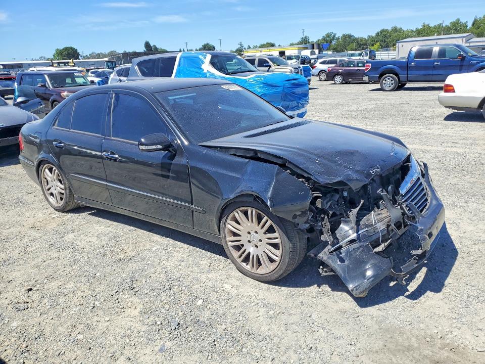 2007 Mercedes-benz E მანქანა იყიდება აუქციონზე, vin: WDBUF72X07A999404, აუქციონის ნომერი: 56898706