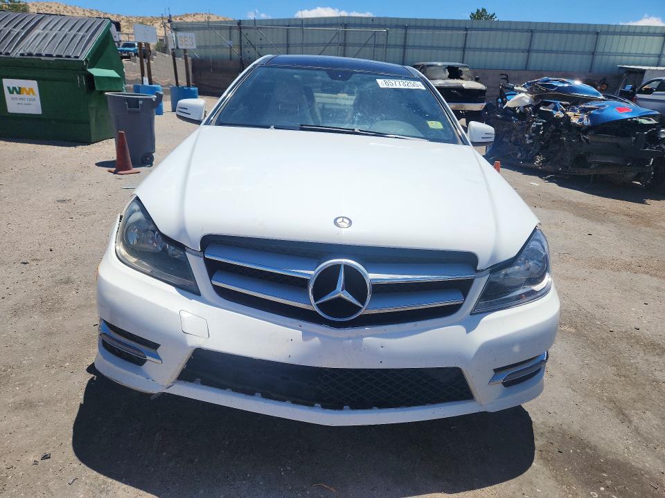Продажа на аукционе авто 2013 Mercedes-benz C, vin: WDDGJ4HB3DG098601, номер лота: 85773255