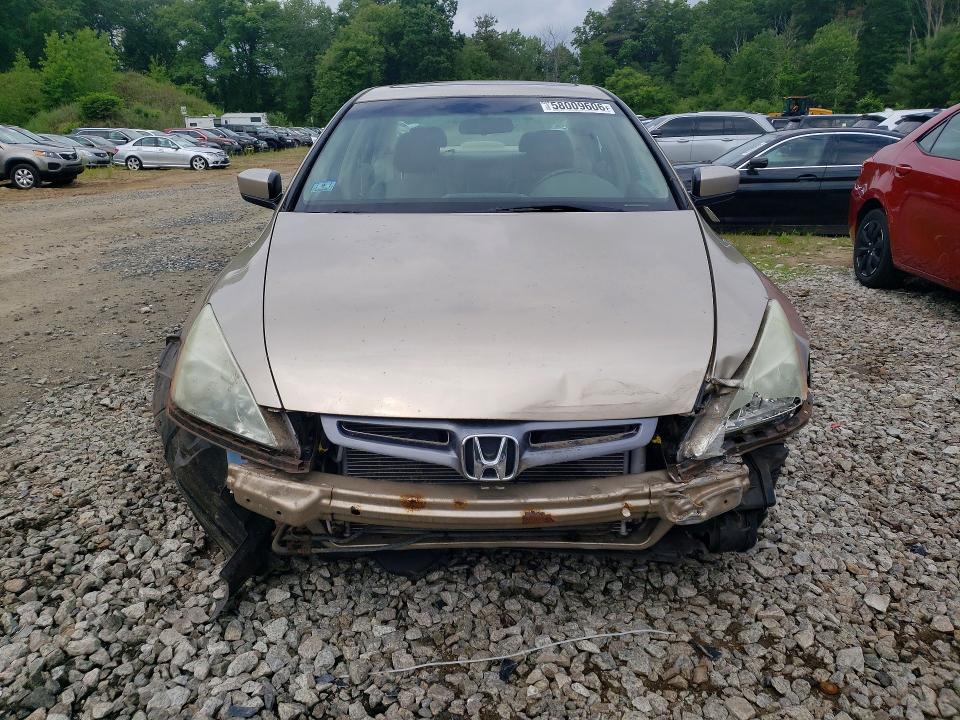 58009606 :رقم المزاد ، 1HGCM66805A002688 vin ، 2005 Honda Accord مزاد بيع