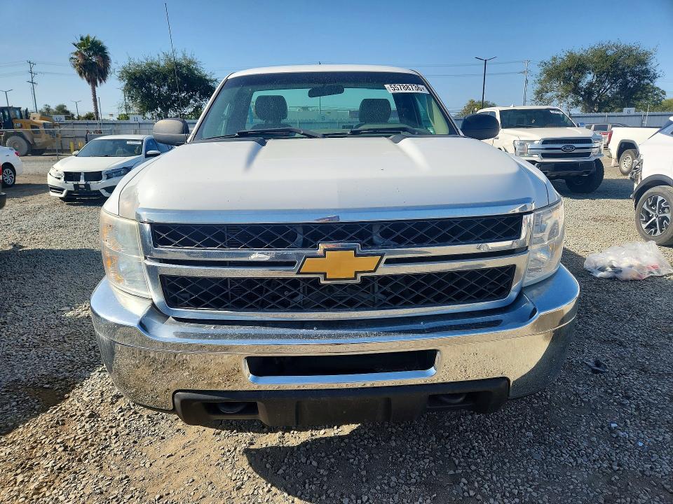 55788736 :رقم المزاد ، 1GC0CVCG7EF125174 vin ، 2014 Chevrolet Silverado مزاد بيع