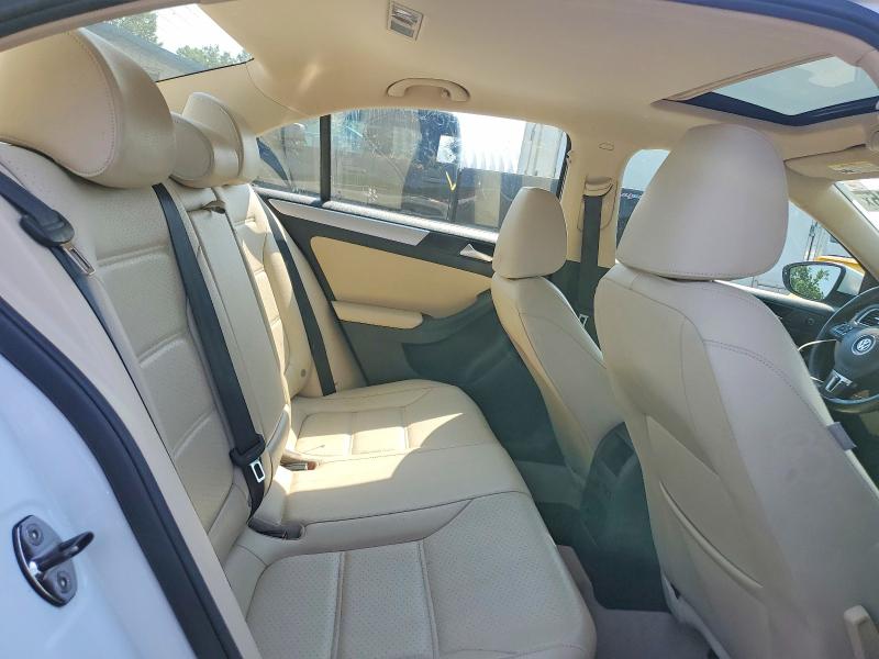 2014 Volkswagen Jetta მანქანა იყიდება აუქციონზე, vin: 3VW637AJXEM279685, აუქციონის ნომერი: 58759646