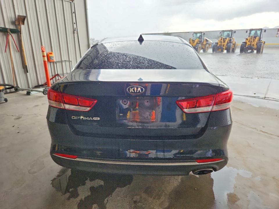 Продажа на аукционе авто 2016 Kia Optima, vin: 5XXGT4L38GG058367, номер лота: 57627076
