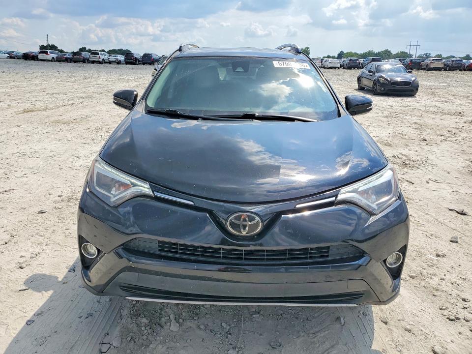 57004236 :رقم المزاد ، 2T3YFREV2JW429714 vin ، 2018 Toyota Rav4 مزاد بيع
