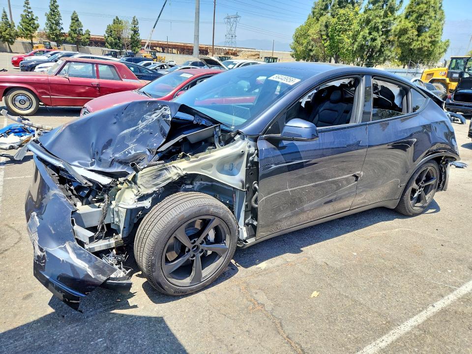 Auction sale of the 2026 Tesla Model Y, vin: 7SAYGDED8TF581046, lot number: 56448956