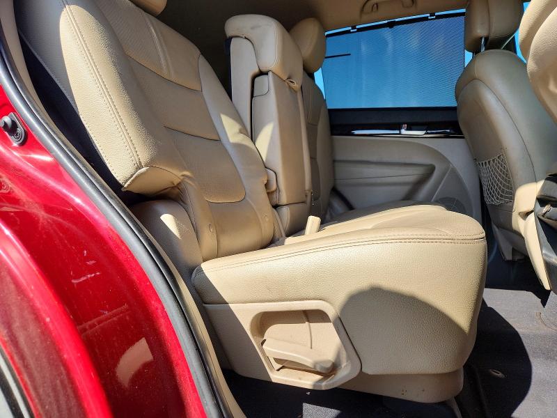 2015 Kia Sorento მანქანა იყიდება აუქციონზე, vin: 5XYKT3A64FG631972, აუქციონის ნომერი: 55641706