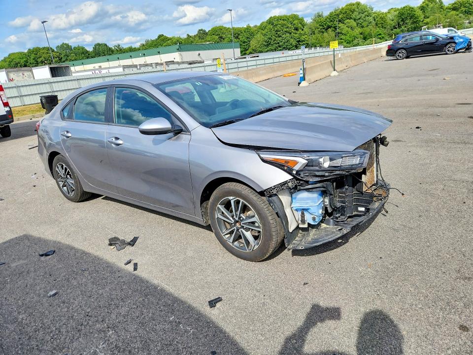 2024 Kia Forte მანქანა იყიდება აუქციონზე, vin: 3KPF24AD8RE780296, აუქციონის ნომერი: 58089946