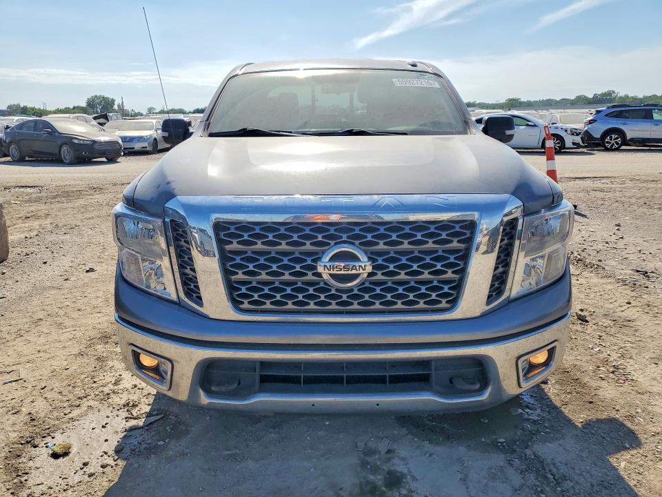 Продажа на аукционе авто 2018 Nissan Titan, vin: 1N6AA1EJ2JN516385, номер лота: 55927216
