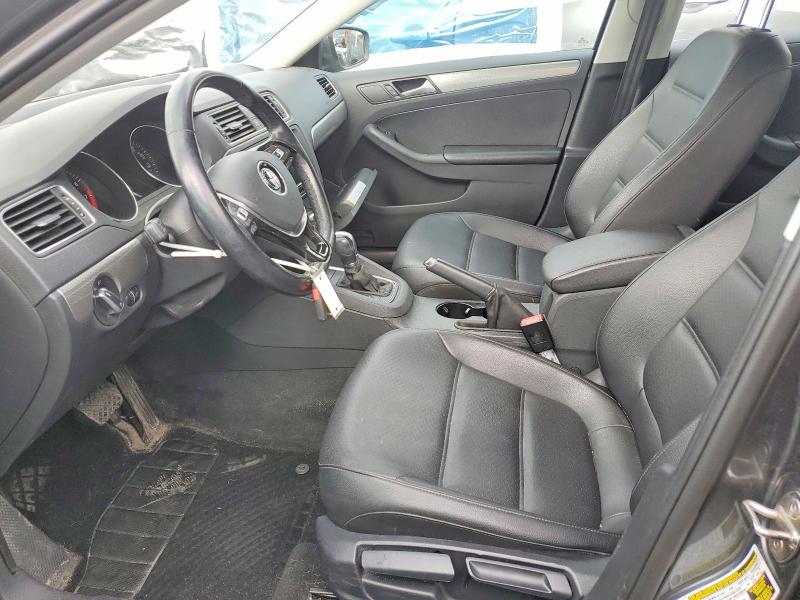 55574436 :رقم المزاد ، 3VWDB7AJ3HM367430 vin ، 2017 Volkswagen Jetta مزاد بيع