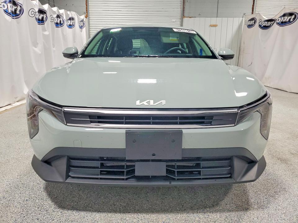 2026 Kia K4 მანქანა იყიდება აუქციონზე, vin: 3KPFT4DEXTE285221, აუქციონის ნომერი: 57949616