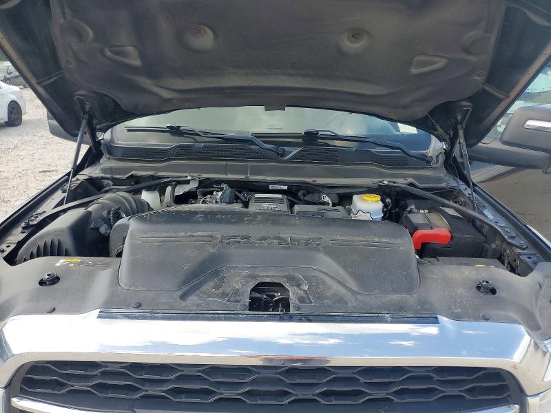 58473166 :رقم المزاد ، 3C6UR5CL6RG117088 vin ، 2024 Ram 2500 مزاد بيع