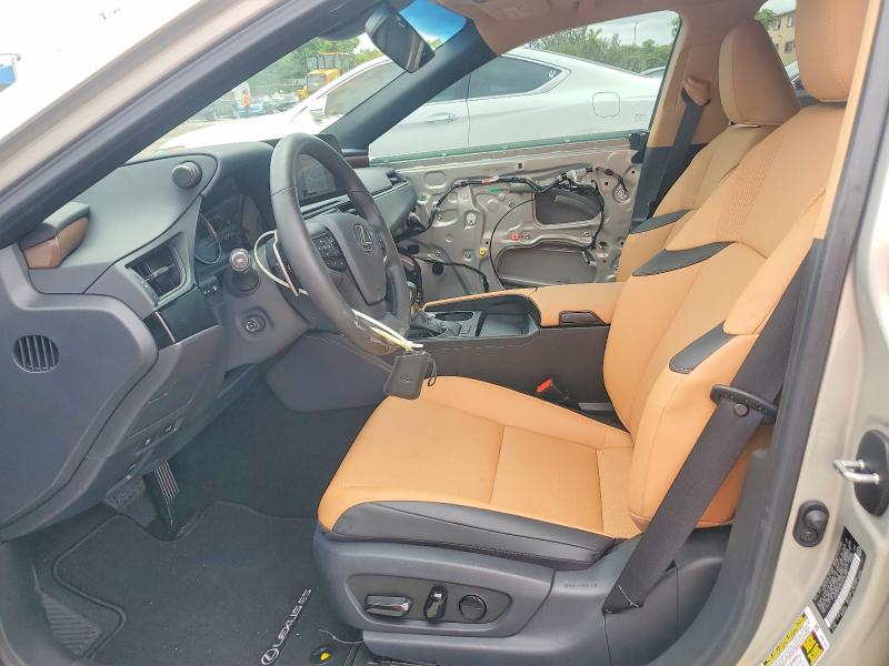 55908876 :رقم المزاد ، 58ADZ1B16SU216390 vin ، 2025 Lexus Es 350 مزاد بيع