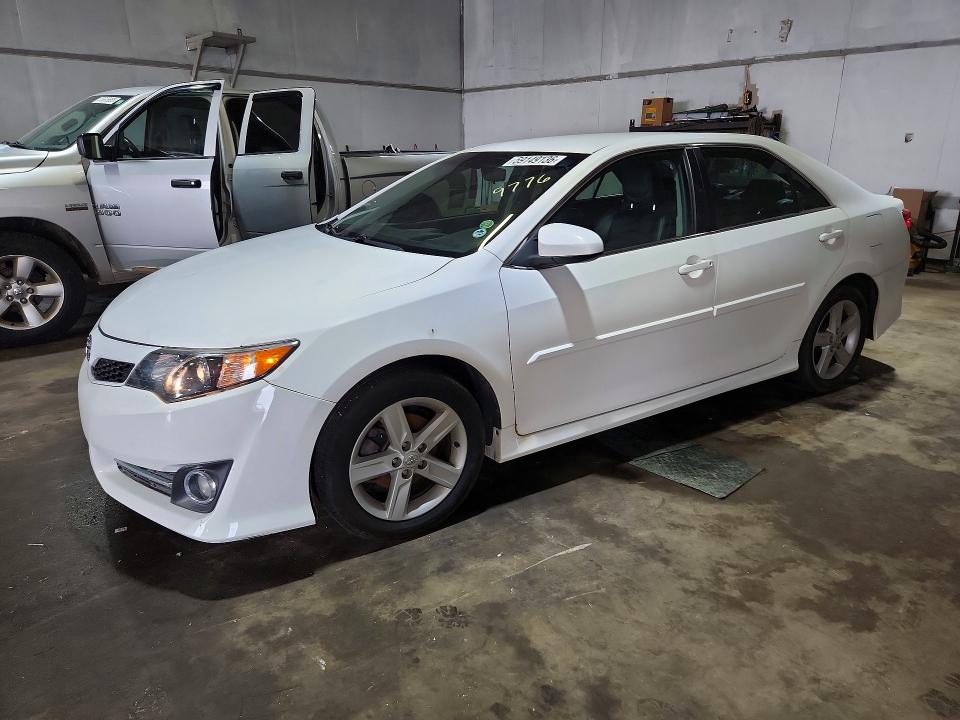 Aukcja sprzedaży 2014 Toyota Camry, vin: 4T1BF1FK4EU809776, numer aukcji: 59149136
