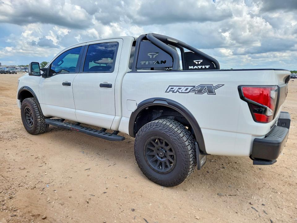 2024 Nissan Titan მანქანა იყიდება აუქციონზე, vin: 1N6AA1ED6RN111040, აუქციონის ნომერი: 51026976