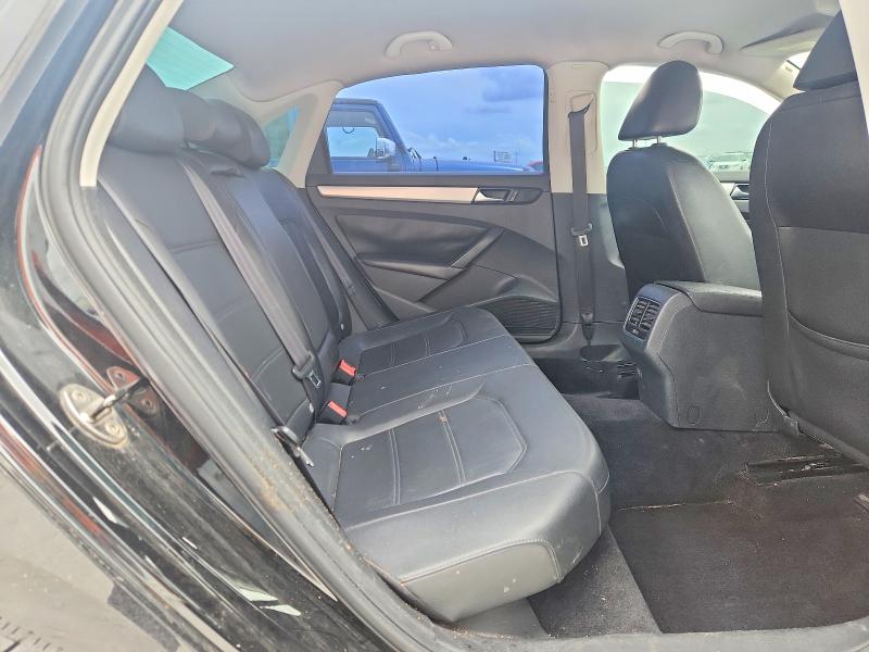 54558476 :رقم المزاد ، 1VWBH7A32DC132679 vin ، 2013 Volkswagen Passat مزاد بيع
