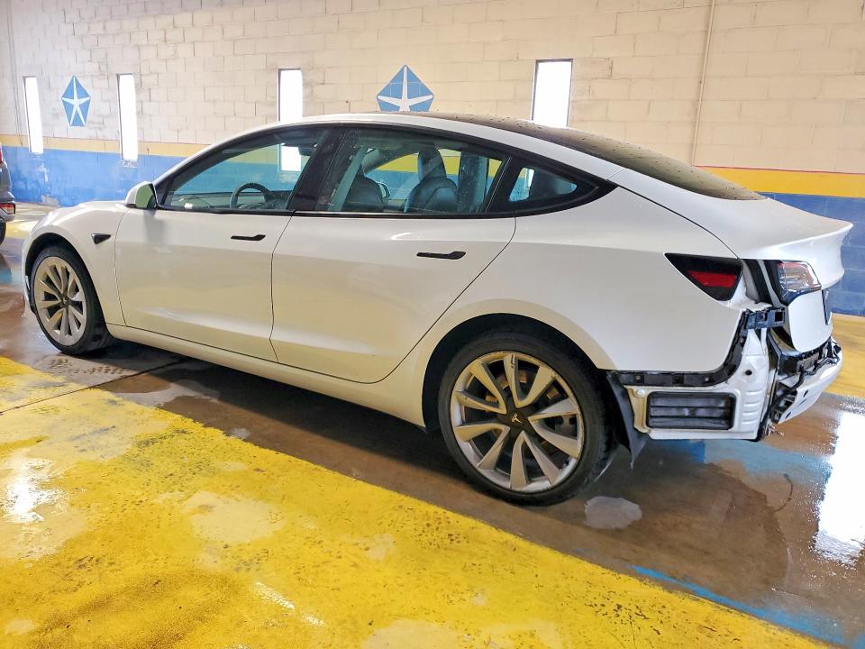 2022 Tesla Model 3 მანქანა იყიდება აუქციონზე, vin: 5YJ3E1EA0NF371982, აუქციონის ნომერი: 56357656