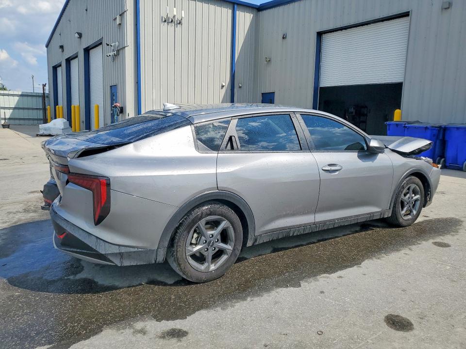 2025 Kia K4 მანქანა იყიდება აუქციონზე, vin: 3KPFT4DE3SE184973, აუქციონის ნომერი: 57568266