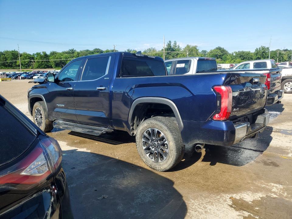 Продажа на аукционе авто 2022 Toyota Tundra, vin: 5TFJA5EC7NX009584, номер лота: 57162036