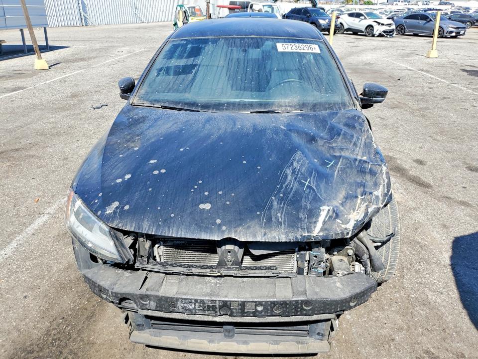 Продажа на аукционе авто 2016 Volkswagen Jetta, vin: 3VWD17AJ8GM232705, номер лота: 57236296