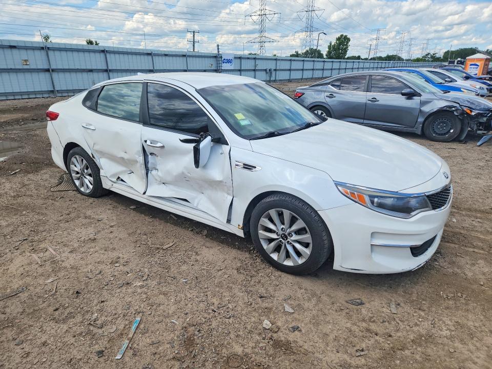 58251326 :رقم المزاد ، 5XXGT4L32GG019094 vin ، 2016 Kia Optima مزاد بيع